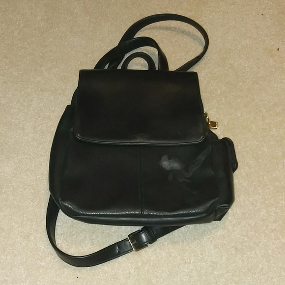 Nine West Handbags - Nine West black backpack